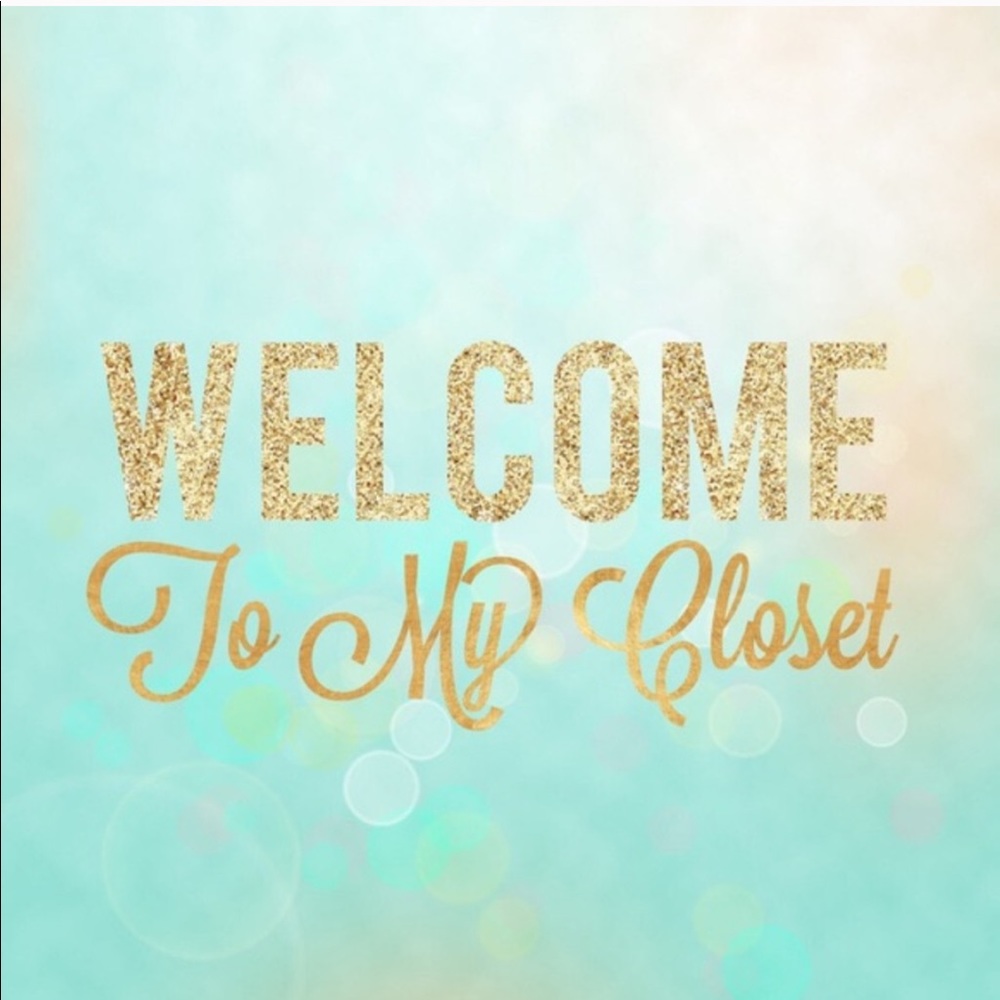 Welcome to my closet 🌸